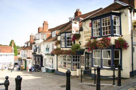 Courtyard Cottages Lymington, 2 Adults Only エクステリア 写真
